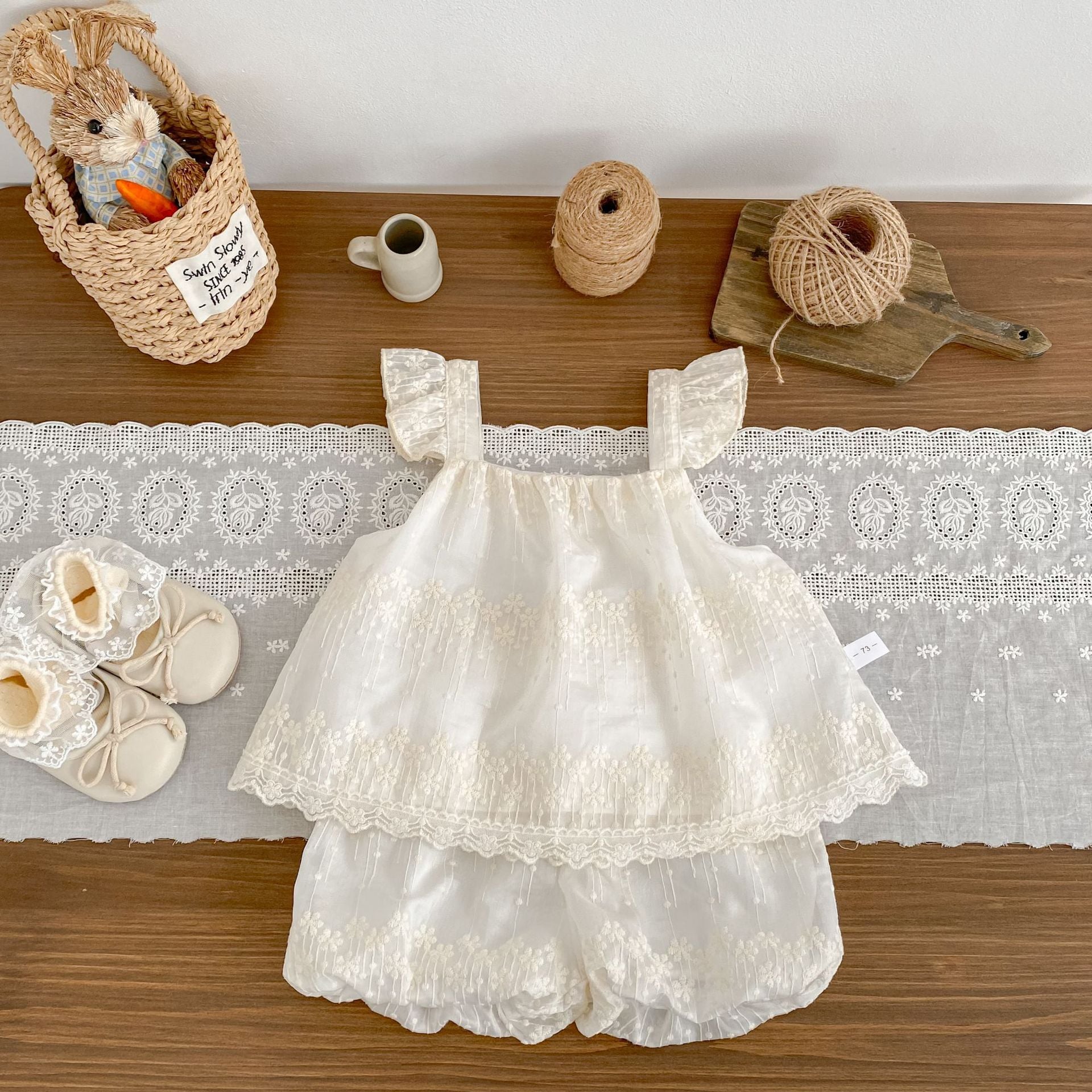 Summer Outfit for Baby Girls: Flutter Sleeve Top + Floral Shorts, Sweet Style Two-Piece Set for Girls Going Out